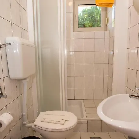 With A Parking Space Barbat, Rab - 16245 Apartment
