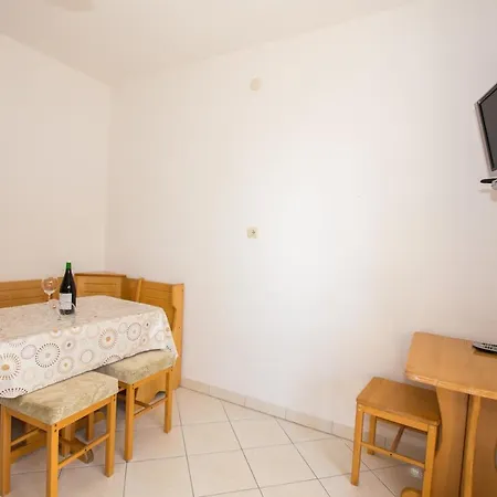 With Parking Space Barbat, Rab - 16245 Barbat na Rabu