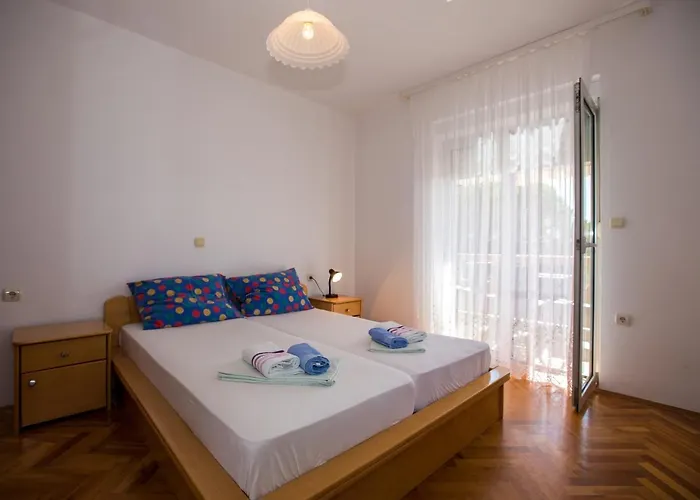 With Parking Space Barbat - Rab - 16245 Appartamento *